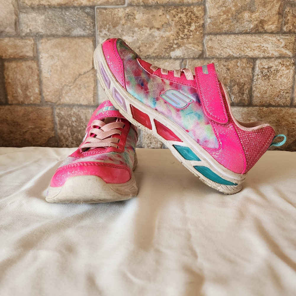 Skechers Sneakers pink light up girls 4